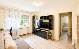 Apartament 2 camere, parter, zona UTA - Poză 1