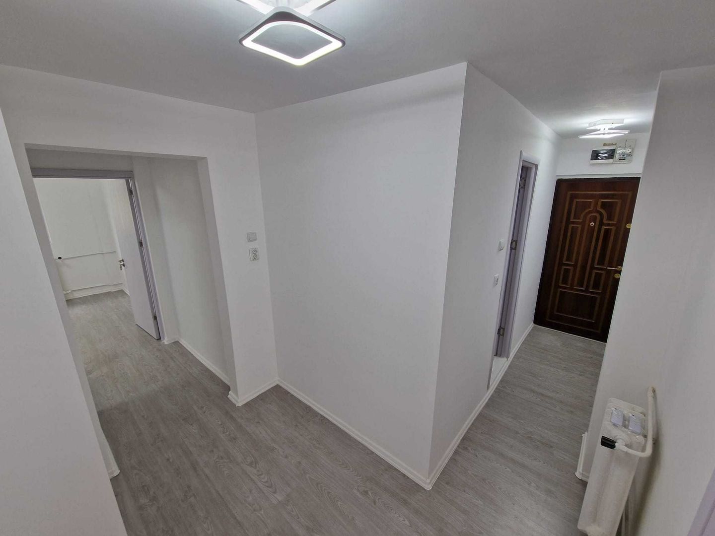 Apartament 2 camere renovat | Lacul Tei - Poză 4