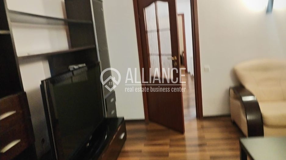 Central (cod04)-Apartament 3 camere mobilat utilat - Poză 3