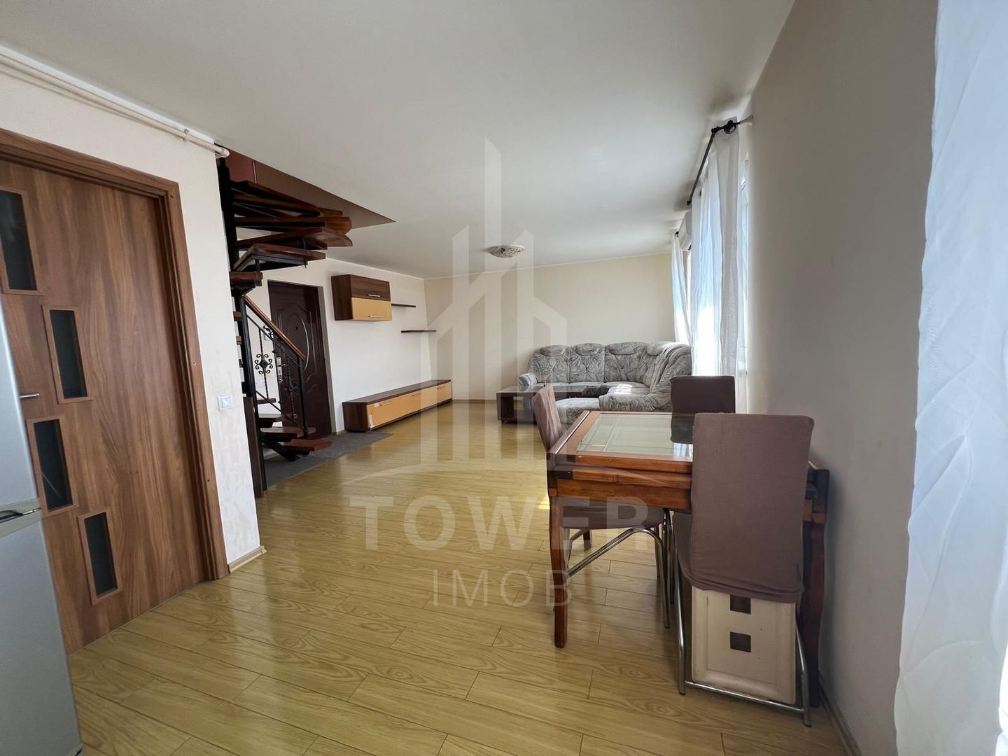 Apartament 3 camere de inchiriat-spatios si luminos - Poză 1