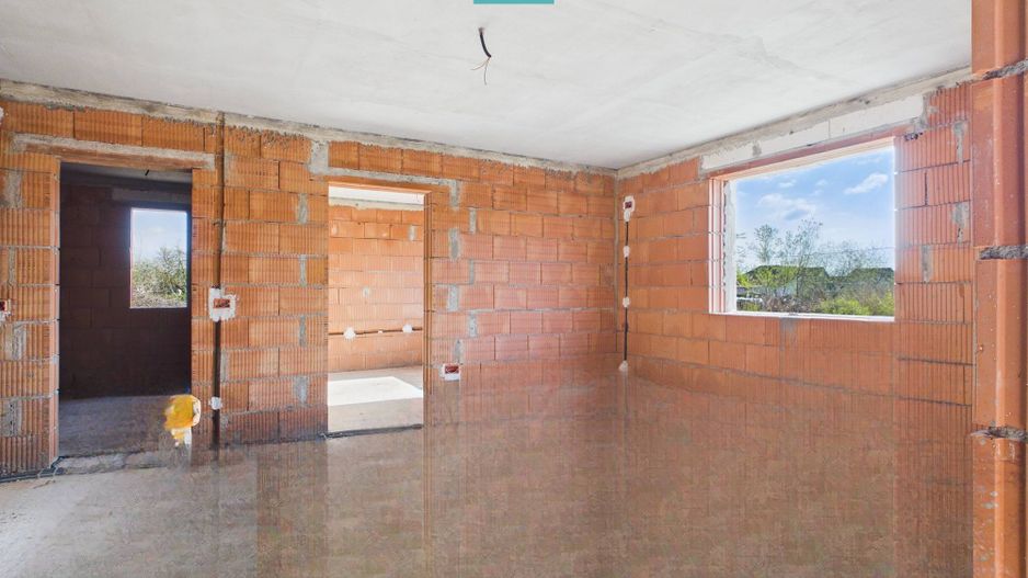 Casă individuală la cheie in Utvin - Poză 6