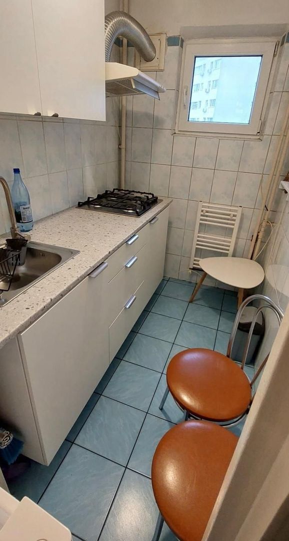 AP. 2 CAMERE TITAN, BUCATARIE INCHISA, BLOC REABILITAT, METROU 5 MIN - Poză 4