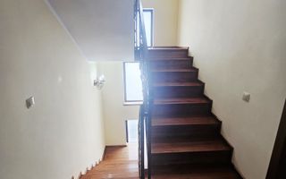 Vilă spațioasă Strejnicu S+P+1E+M, 8 camere, garaj, teren 595 mp - Poză 75