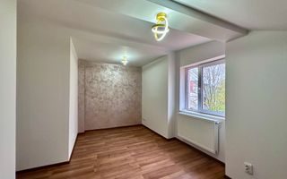 Apartament cu 3 camere de vânzare în Dumbravita - Poză 17