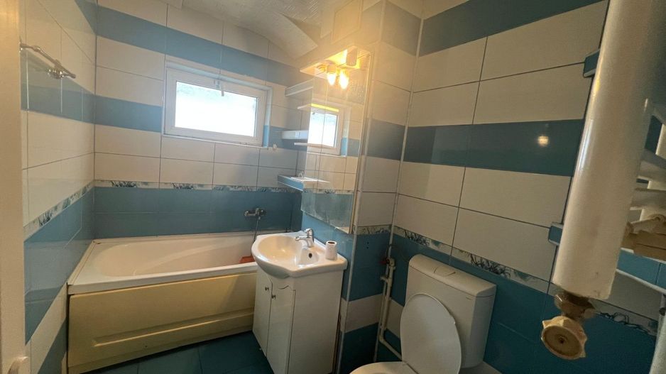 Apartament 3 camere de vânzare în Centru -Năvodari – etaj 2, acte la zi - Poză 10