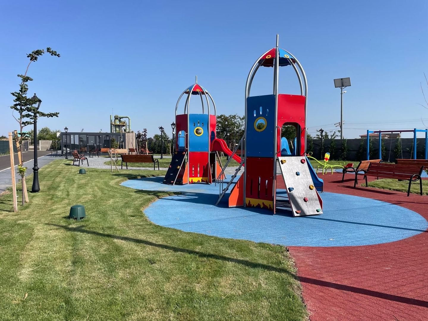 Dezvoltator - Case Premium într-un Cartier Privat. - Poză 17