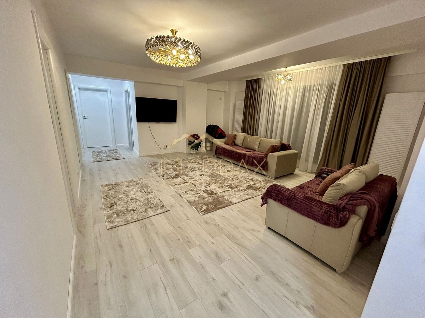 Apartament *3 camere* // Andronache - Tei - Poză 2