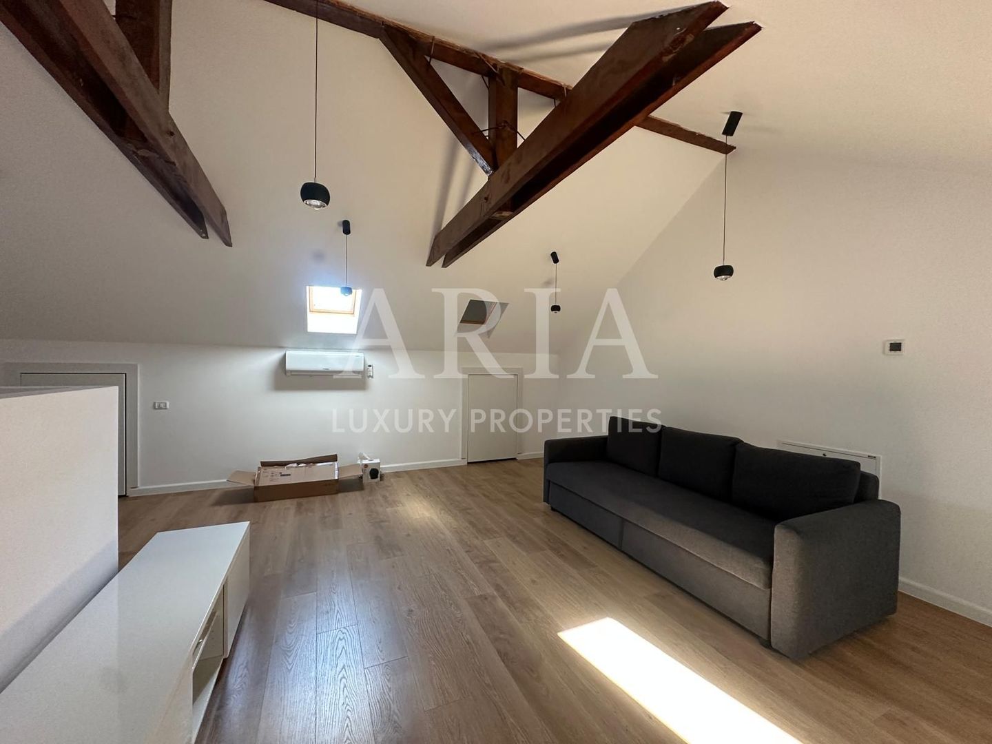 AMERICAN VILLAGE - MODERN VILLA - 5 ROOMS - FULLY FURNISHED - GATED COMMUNITY - Poză 15