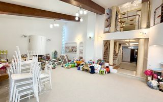 Vilă cu curte mare și piscină – ideală pentru familie, Pipera - Poză 3