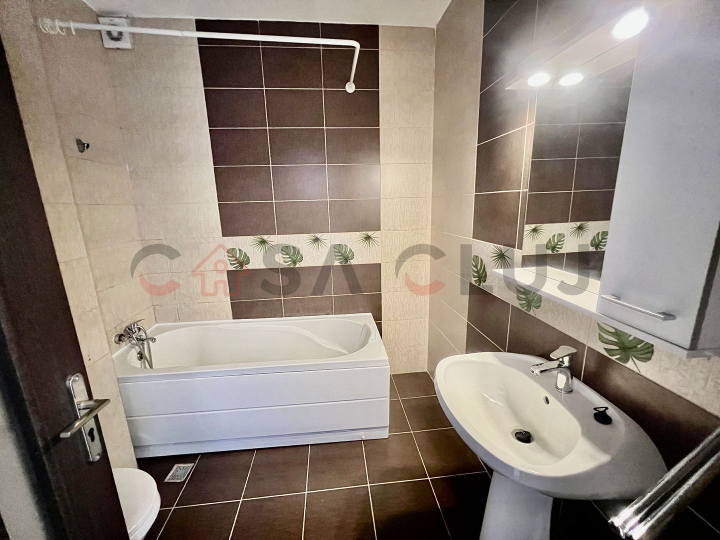 Apartament poziționat excelent, zonă liniștită , zona Borhanci! - Poză 5