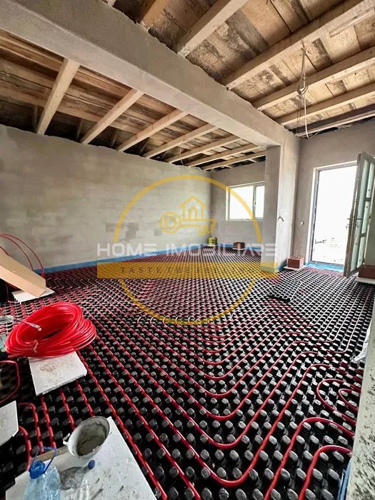 Casa 4 camere, 2 bai, incalzire in pardoseala, canalizare, Miroslava-Vorovesti - Poză 4