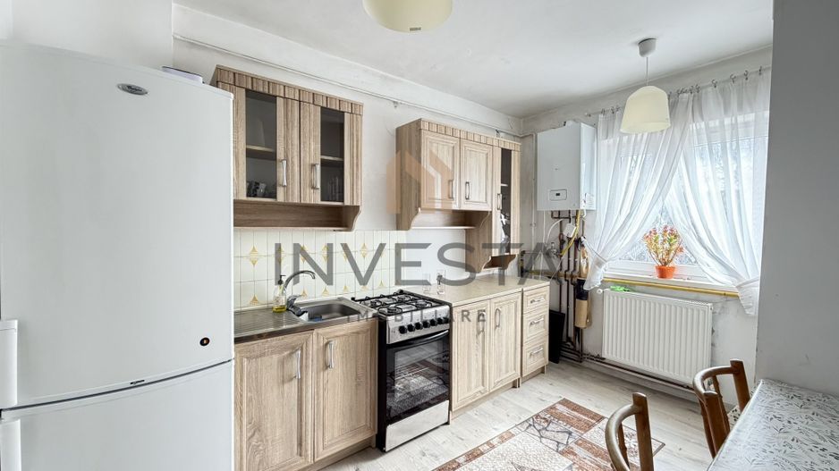 Apartament 3 camere decomandat de vanzare - cartierul Zorilor - Poză 3