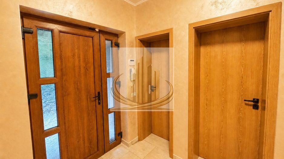 Duplex complet renovat | 154 mp | Panouri fotovoltaice | Dumbravita - Poză 7