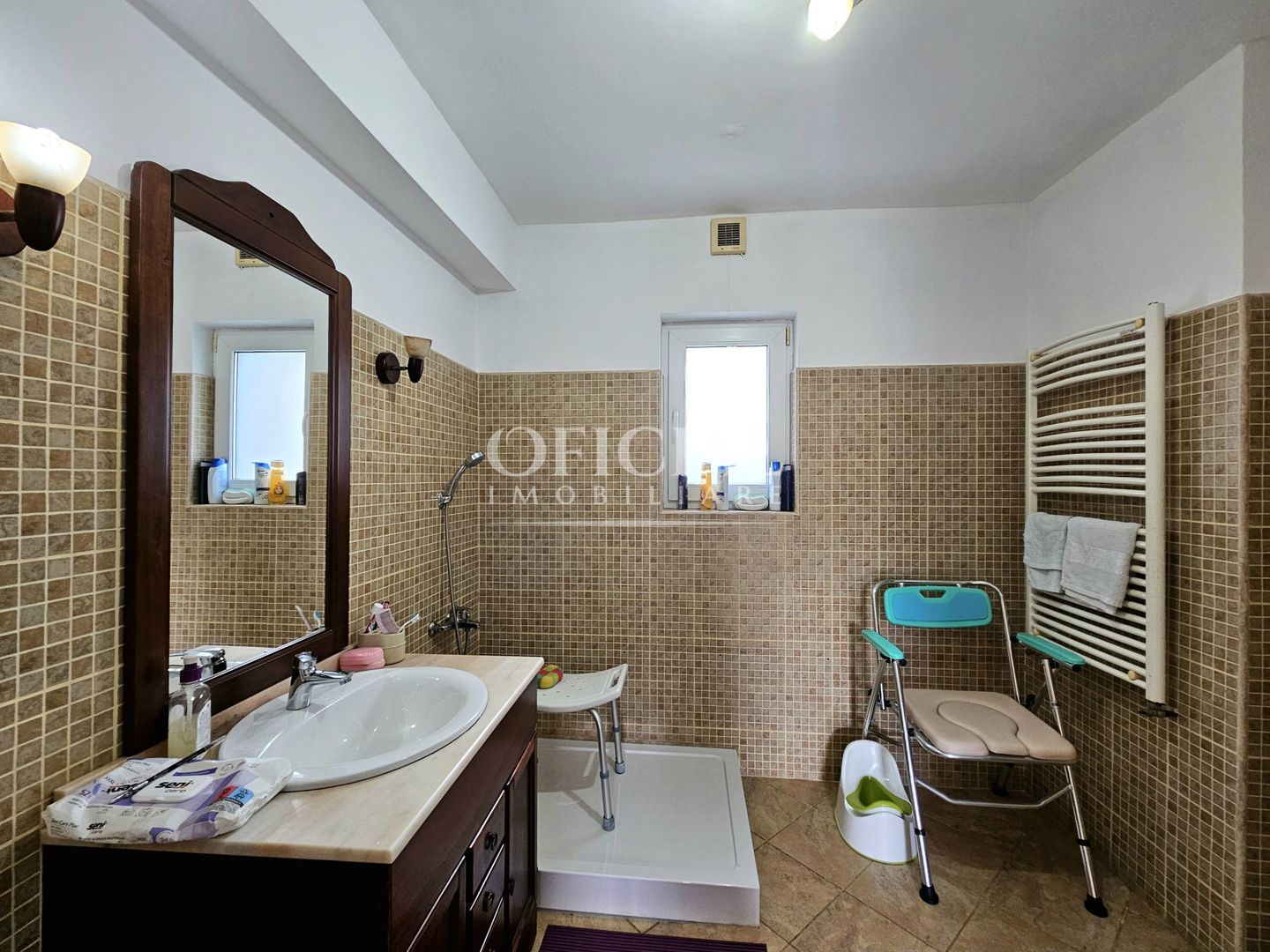 Casa individuala 5 camere | Teren 552mp | Front 15ml | Dambul Rotund - Poză 9