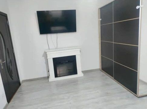 Apartament 2 camere, 3 min de metrou Aparatorii Patriei. - Poză 10