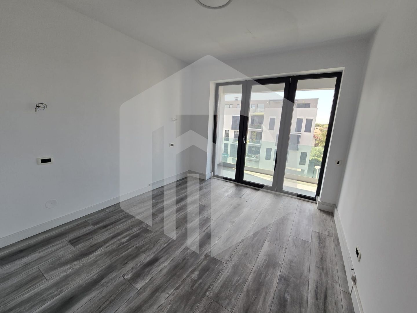 Spatiu de birouri - Calea Dumbravii - 66 mpu - Etaj 2 cu lift - Poză 4