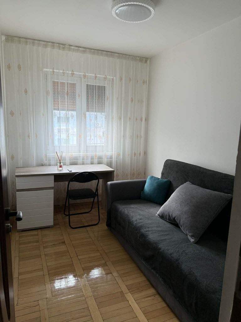 Apartament cu 3 camere- Craiovita Noua - Poză 3