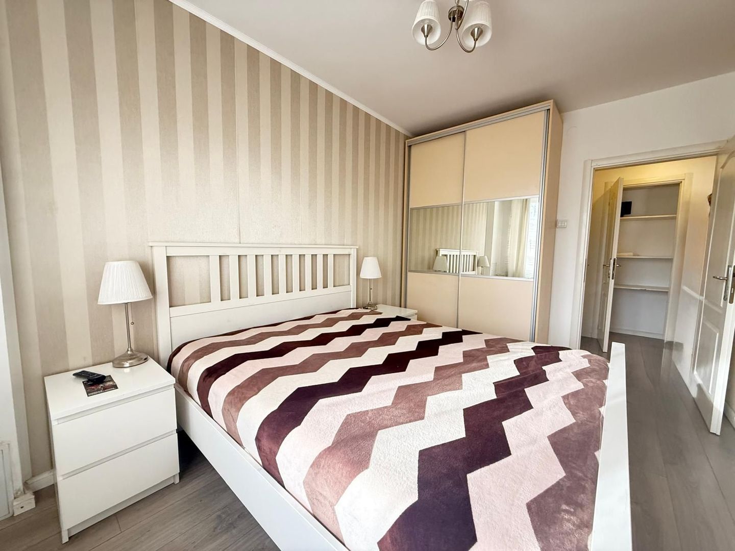 OPORTUNITATE ‖ 2 CAMERE ‖ COMPLET RENOVAT ‖  ULTRACENTRAL ‖  FARA RISC ‖ - Poză 2