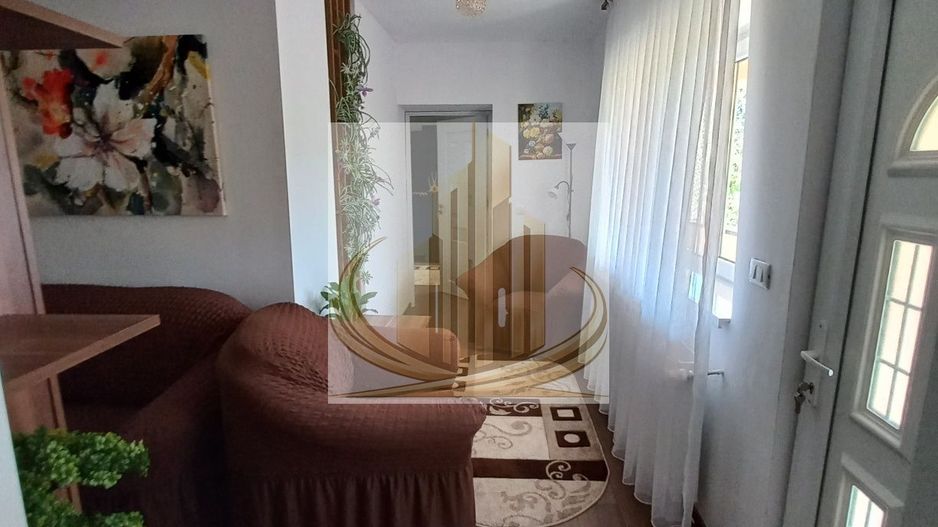 Apartament spațios la casă, curte & parcare – zona Mehala - Poză 4