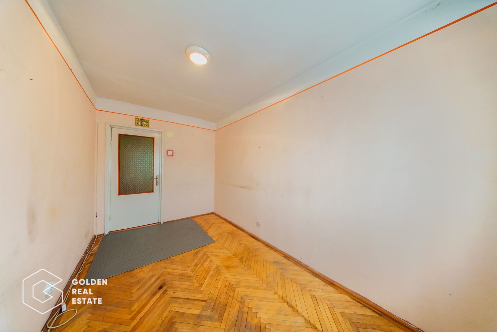 Apartament spatios cu 3 camere, Vlaicu Lebada, centrala proprie - Poză 6
