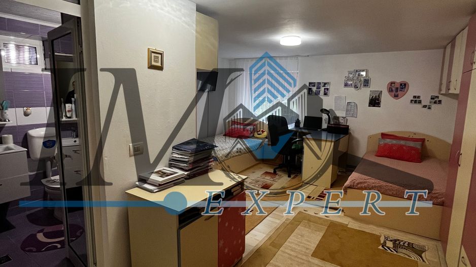 Casa renovata de vânzare in Lancram - Poză 4