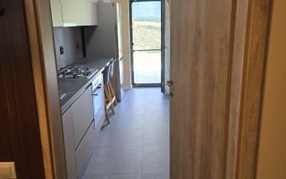 Apartament 2 camere decomandate, 55 mp, gradina, garaj, zona R. Ladea - Poză 4