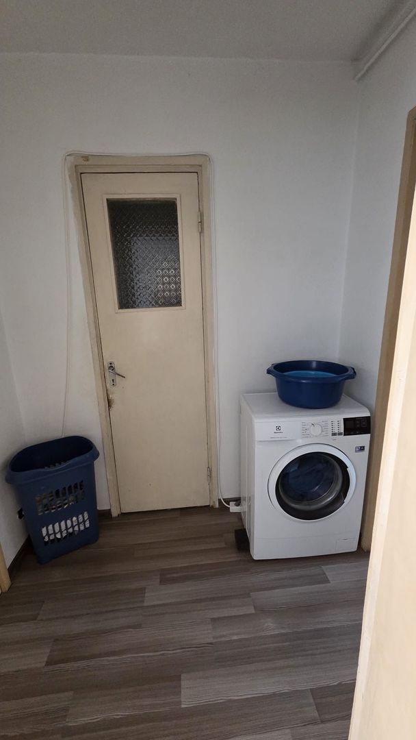 Apartament superb cu trei camere, Piata Sudului, 105.000€ - Poză 11