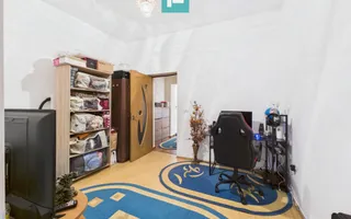 Casa cu 6 camere in Parneava - Poză 12