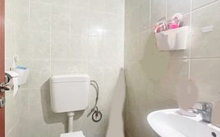 Casă cu 2 spații comerciale la stradă zona Decebal, Oradea - Poză 22