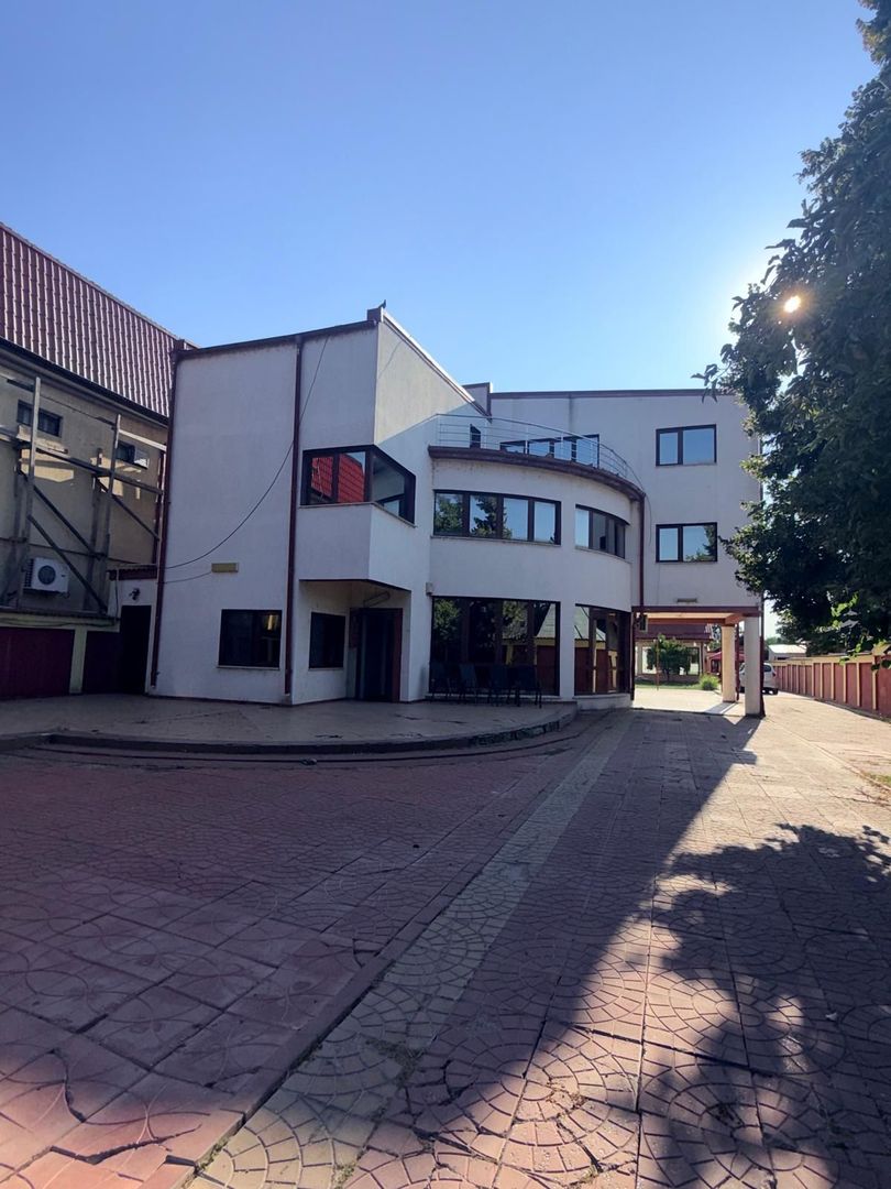 Vila de vânzare – Strada Negru Vodă, Giurgiu - Poză 1