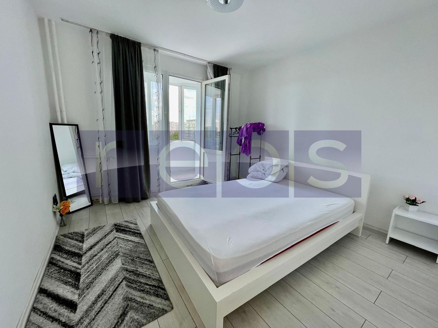 VANZARE APARTAMENT 2 CAMERE 50MP RENOVAT MODERN METROU 1 DECEMBRIE TITAN - Poză 3