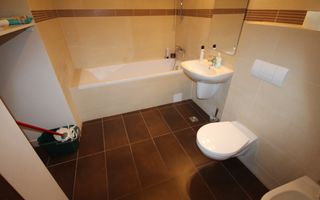 Lux la 5 minute de Iulius Twon - Poză 63