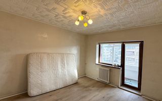 Apartament cu 3 camere in Piata Balcescu - Poză 10