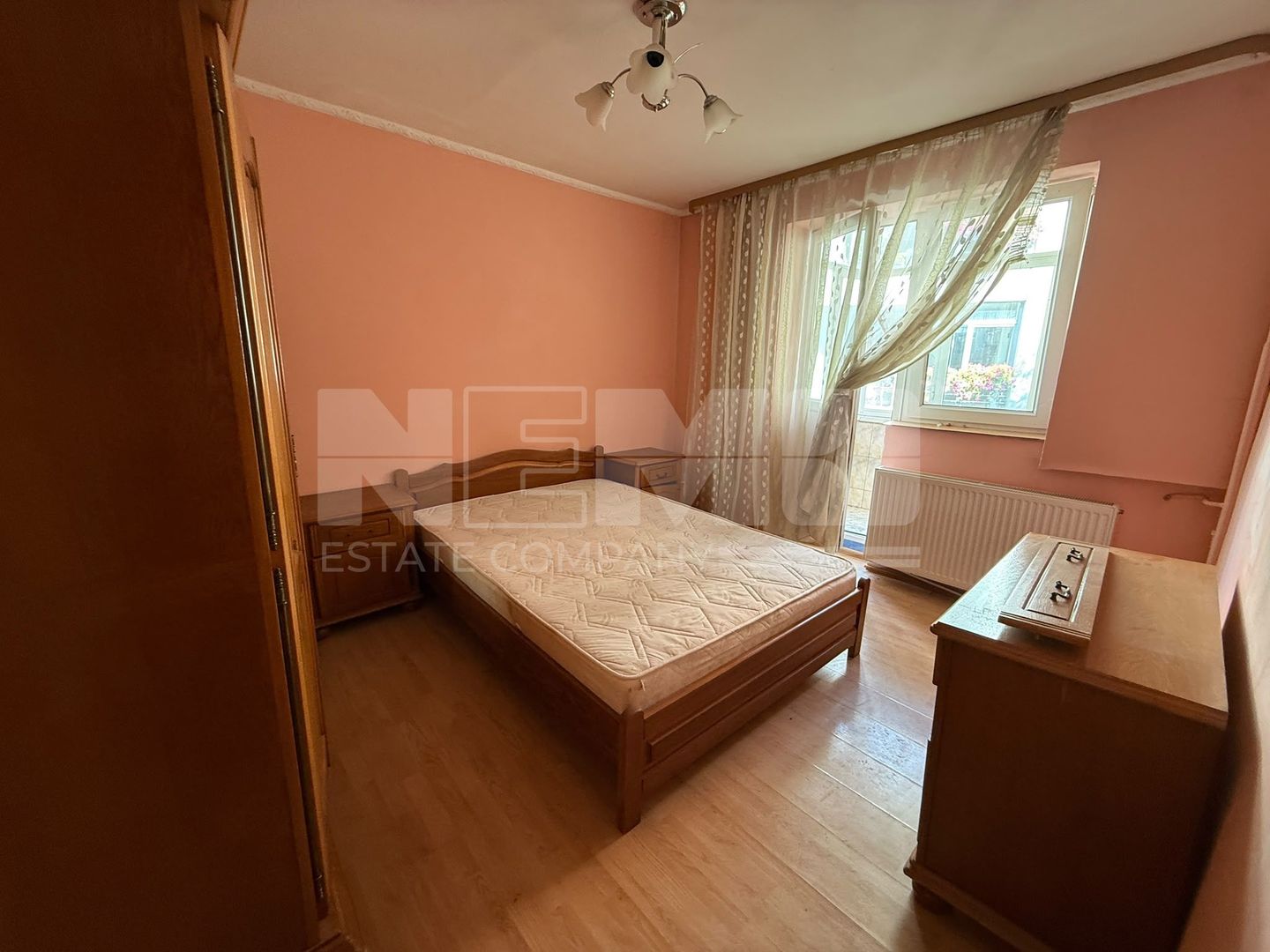 APARTAMENT 4 CAMERE | ETAJ 1 | Radauti - Poză 1