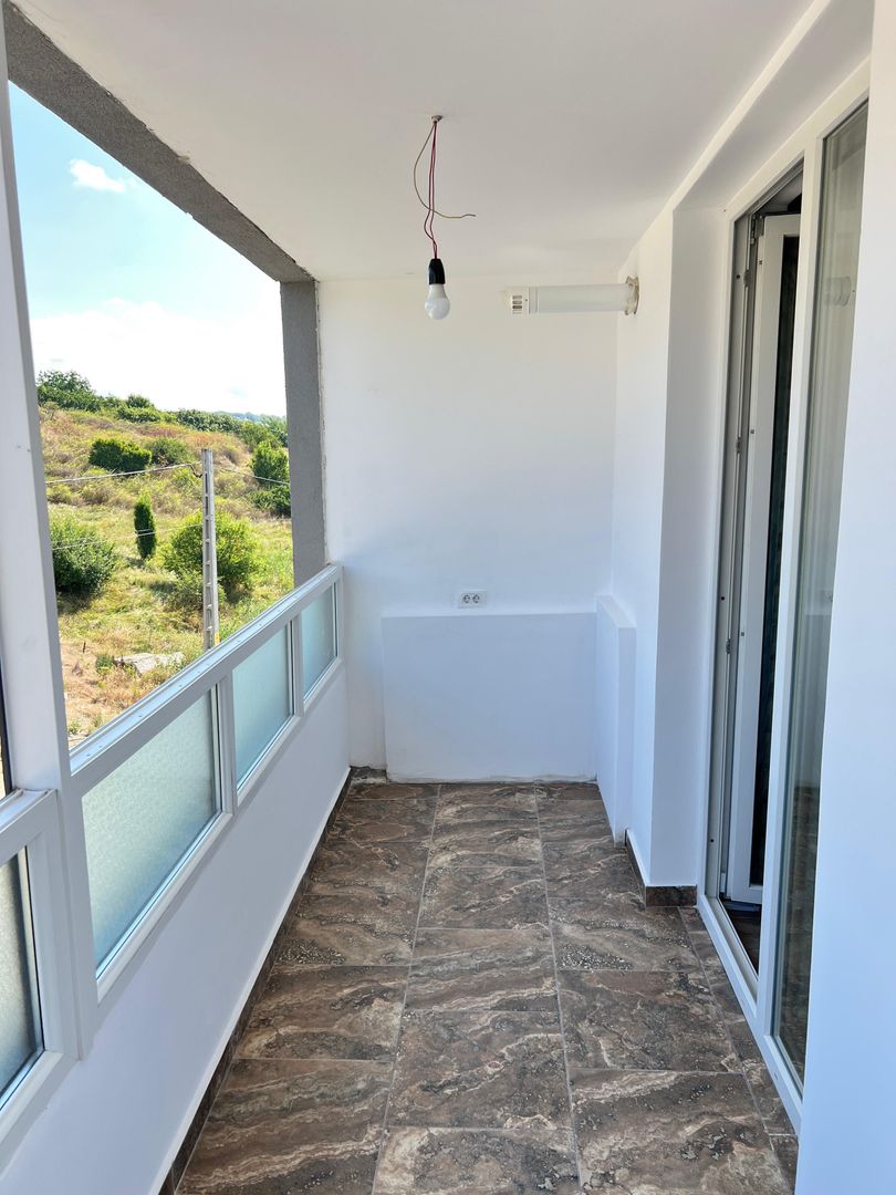 Apartament 2 camere + loc de parcare Pacurari Alpha Bank 450 euro - Poză 8