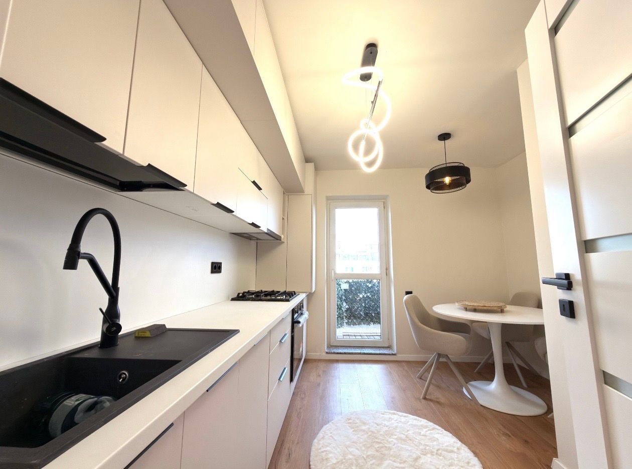 Apartament superfinisat | la cheie | bloc reabilitat | Primãverii - Poză 4