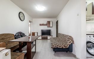 Apartament cu 3 camere, etaj 1 + loc de parcare pe Aleea Predeal