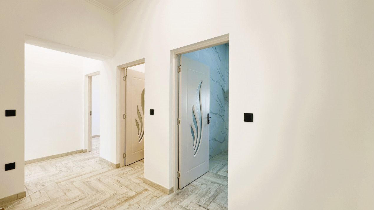 SUPER OFERTĂ! Casă 3 camere 154 mp, Teren 630 mp - Str. T. Vladimirescu - Carei - Poză 7