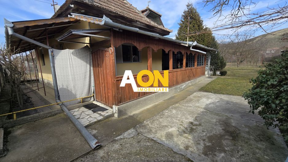 Casa 3 camere 2600mp Teren, Gura Ariesului - Poză 1