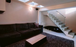 CASA DEOSEBITA IN ZONA REZIDENTIALA - PLANTELOR - MANTULEASA - ARMENEASCA - Poză 9