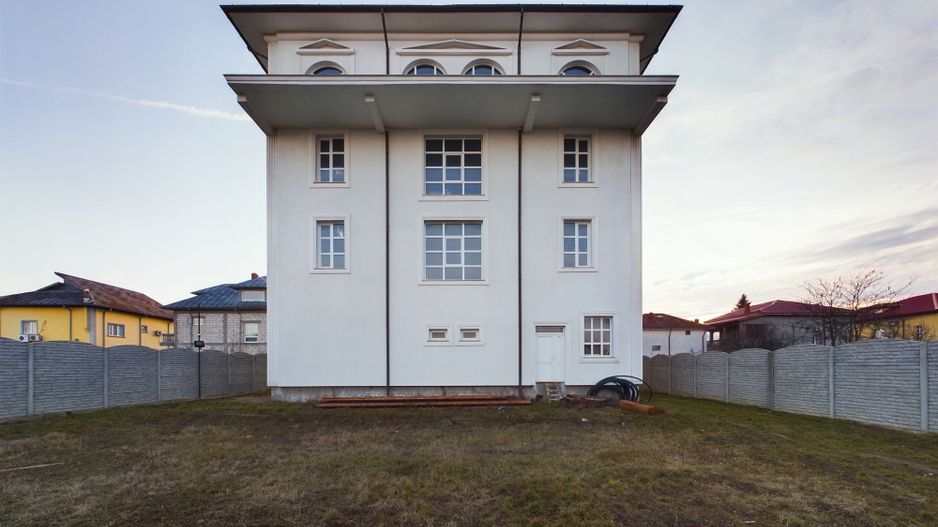 Casa cu potential multiplu, Bolintin Deal - Poză 3