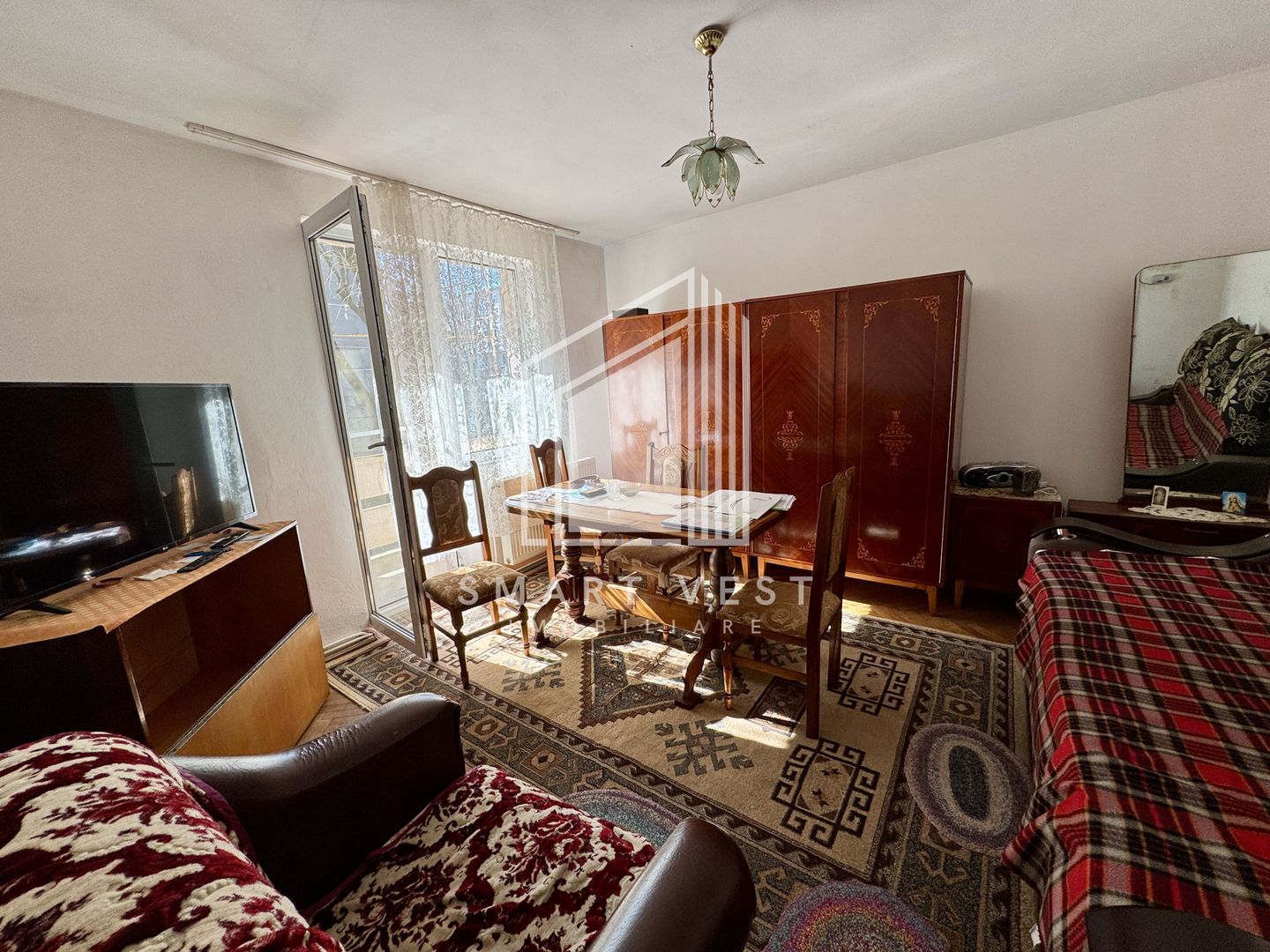 Vand Apartament 2 camere carpati 1 - Poză 4