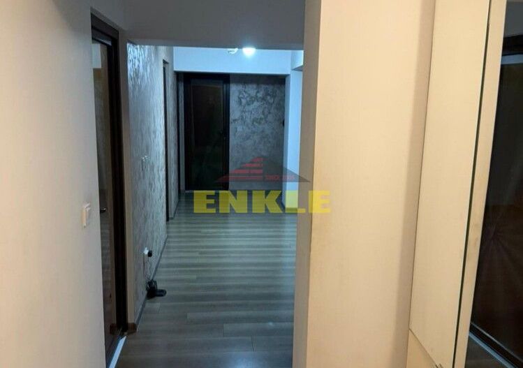 De vânzare apartament cu 4 camere decomandat, zona Stadion - Poză 5