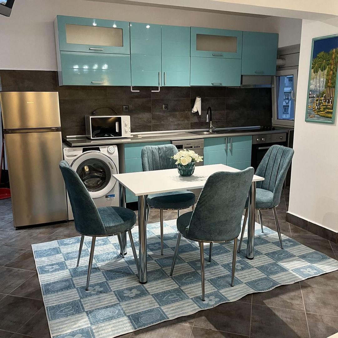 Apartament 2 camere Decebal langa Sanador, 3 balcoane, prima inchiriere - Poză 2