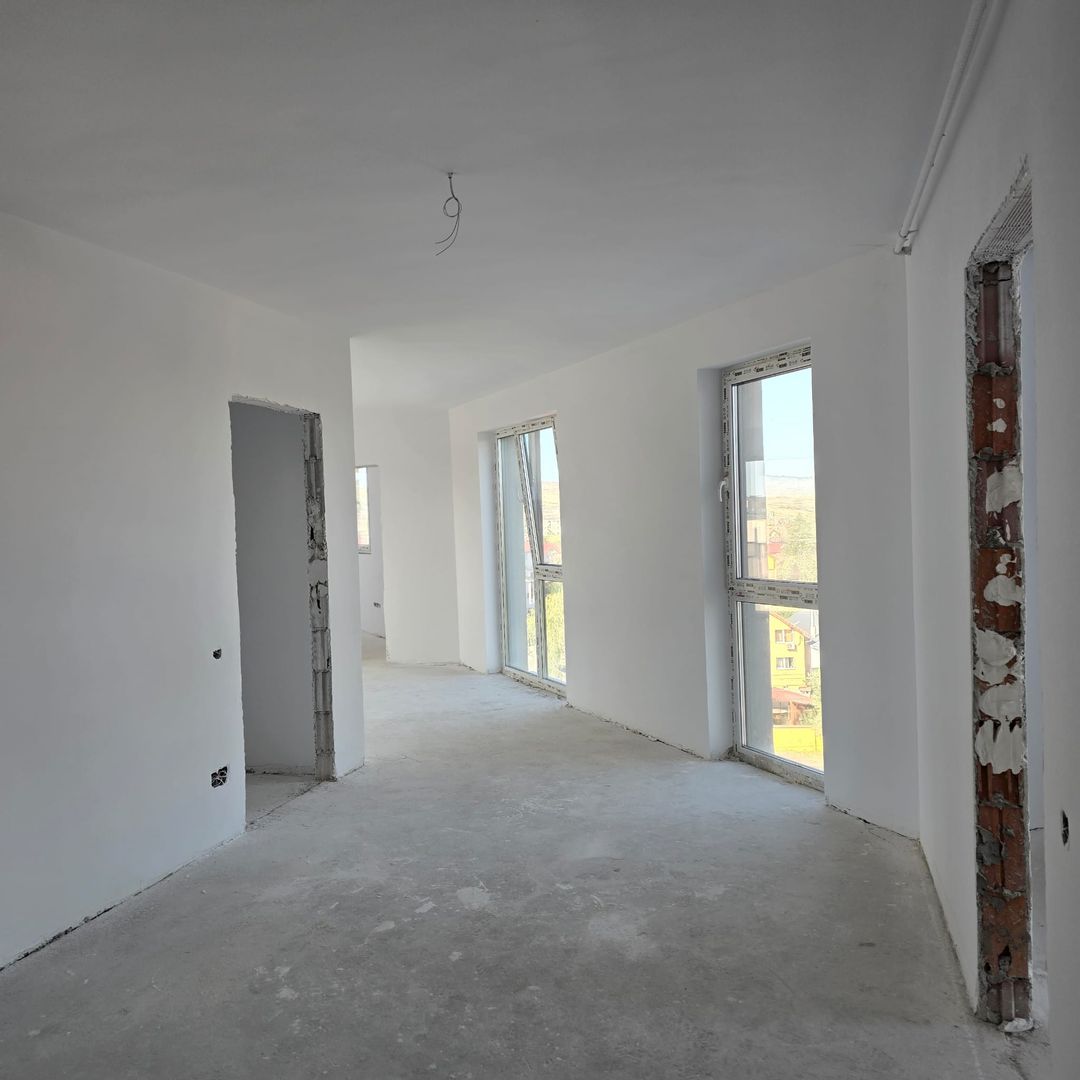 Apartament cu CF 3 camere recompartimentate in 4 camere langa viitorul Parc Est - Poză 9