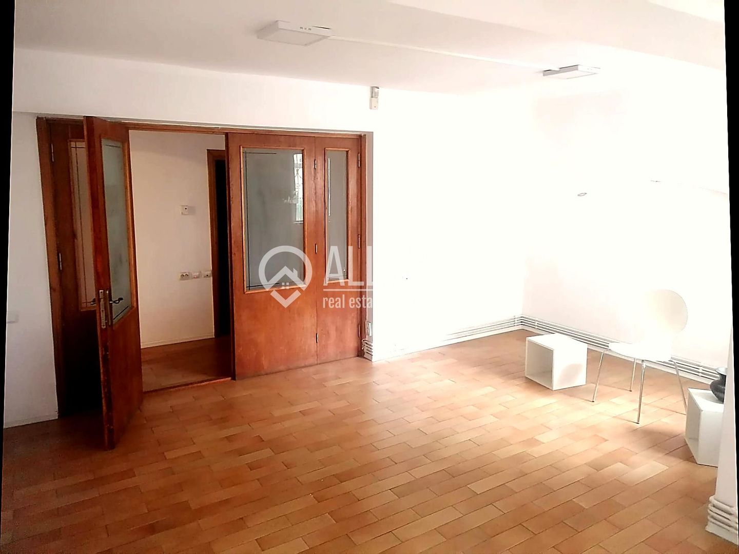 Spatiu comercial / Birouri  - (COD10) CAPITOL - Poză 1