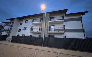 Apartament modern decomandat cu 2 camere si balcon în Șelimbăr - Poză 7