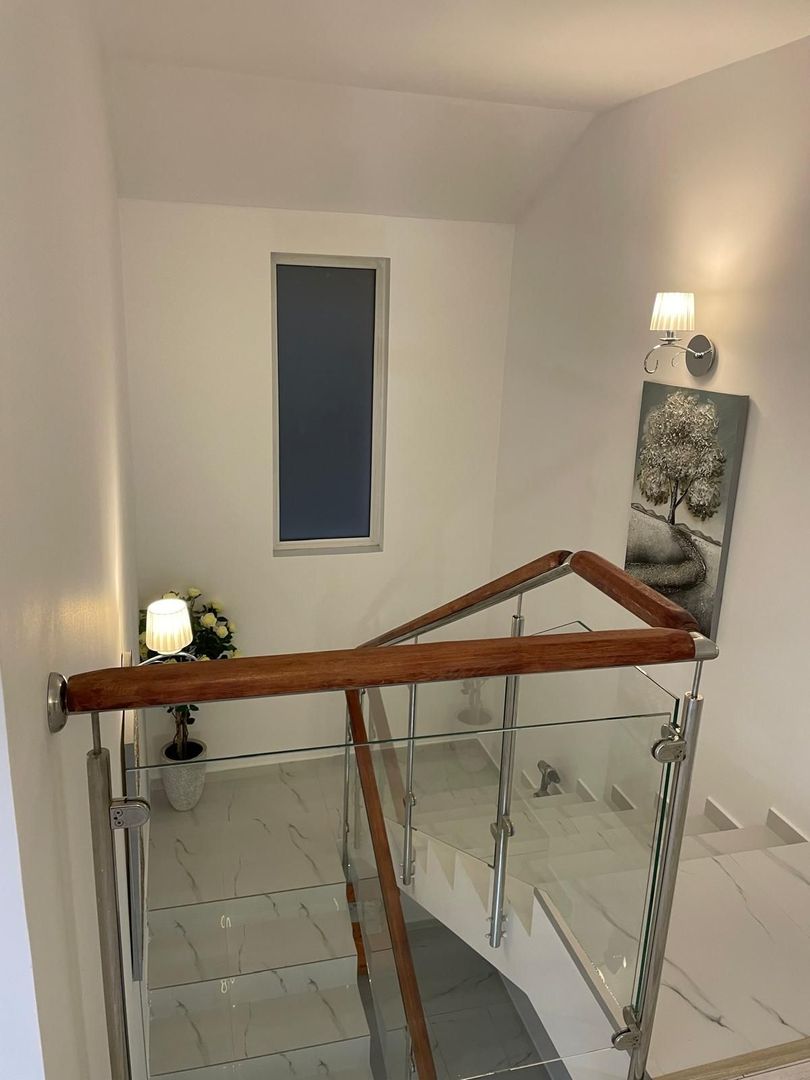 Casa individuala Tunari | Curte libera 200 mp - Poză 12