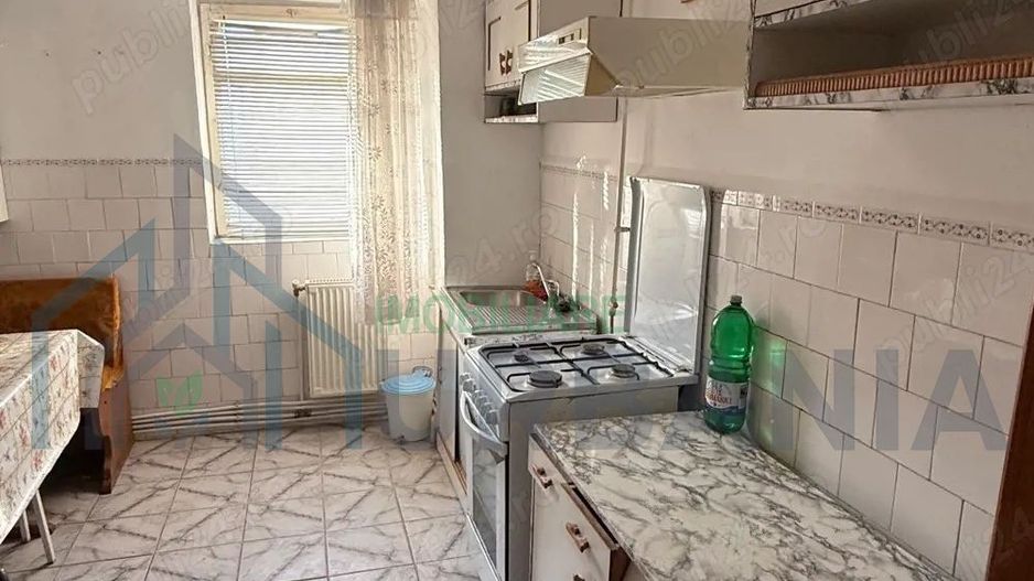 De vanzare apartament 3 camere 86 mp - Poză 4