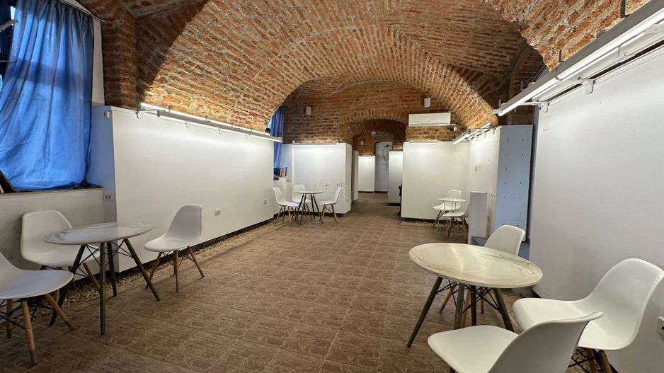 Spatiu comercial în Piața Unirii - 155 mp - Poză 33